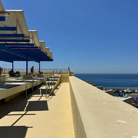 Port Of Center - Eaw Homes דירה